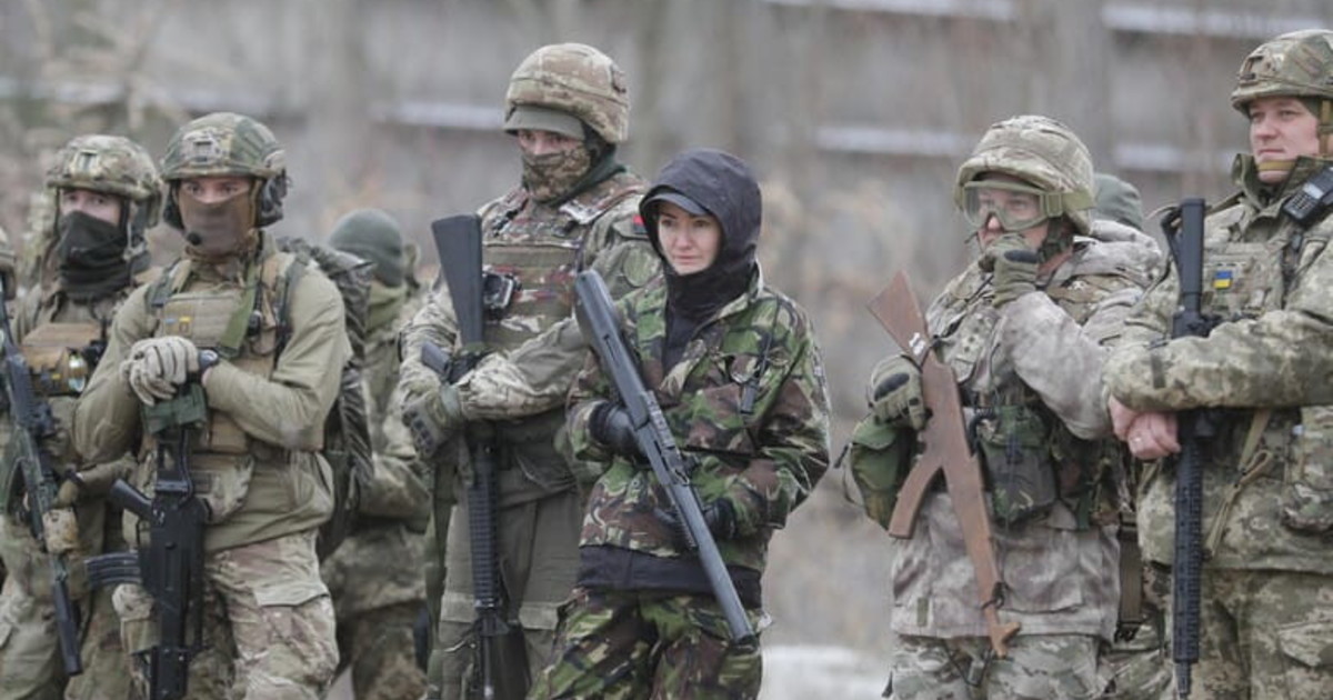 Il Capo di Stato maggiore: "In Ucraina si combattono tre tipi di guerra"