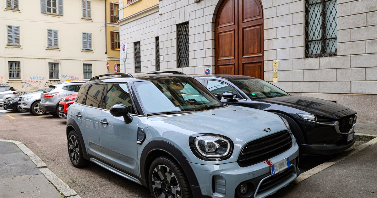Milano, 24enne violentata in centro: denunciato un 22enne