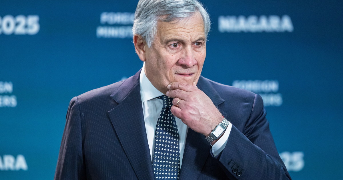 Difesa, Tajani: "Pace si difende con equilibrio tra forze"