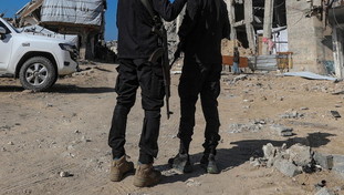 Figlia di uno dei fondatori di Hamas si converte al cristianesimo: la sua storia