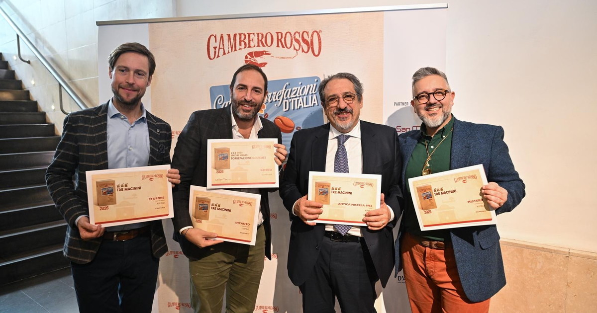 comunicato stampa 7 nuovi prestigiosi award a kimbo dalla guida caff232 e torrefazioni d italia 2026 del gambero rosso