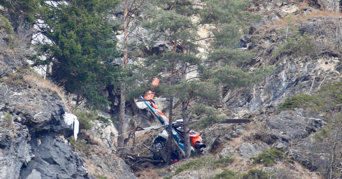 Cade un elicottero in Valtellina: tre persone in ospedale. C