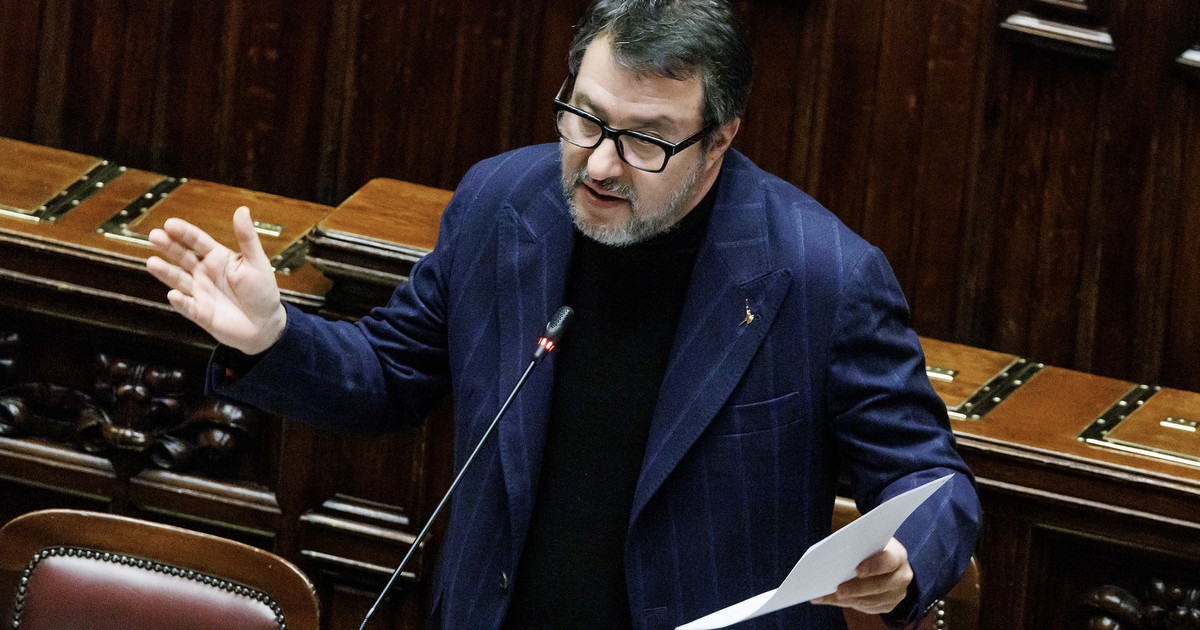 Edilizia, Salvini: "Con il nuovo codice regole più chiare, così eviteremo altri casi Milano"