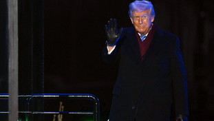 Trump: Europei non abbastanza forti da restare affidabili