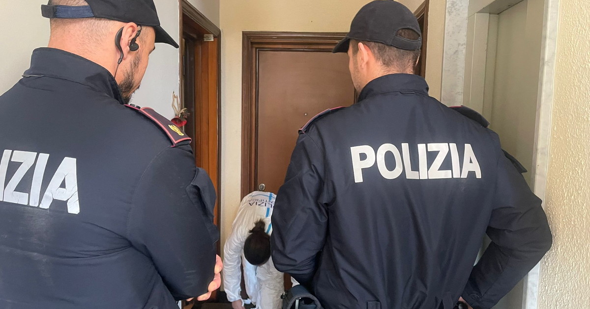 Va a casa della nonna e la uccide a martellate, choc a Ostia: arrestato Va a casa della nonna e la uccide a martellate, choc a Ostia: arrestato