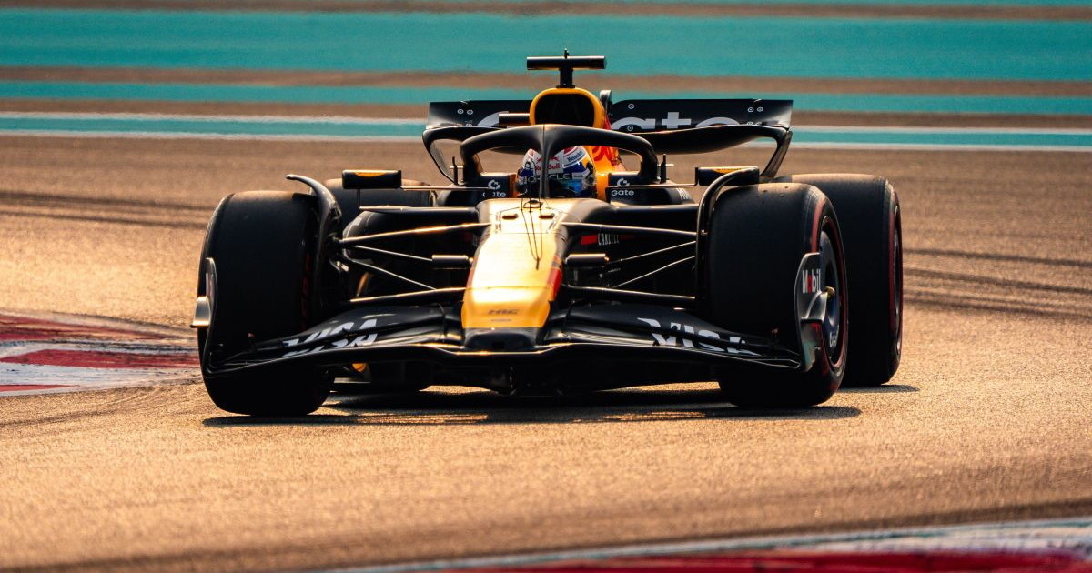 Verstappen in pole ad Abu Dhabi davanti a Norris e Piastri