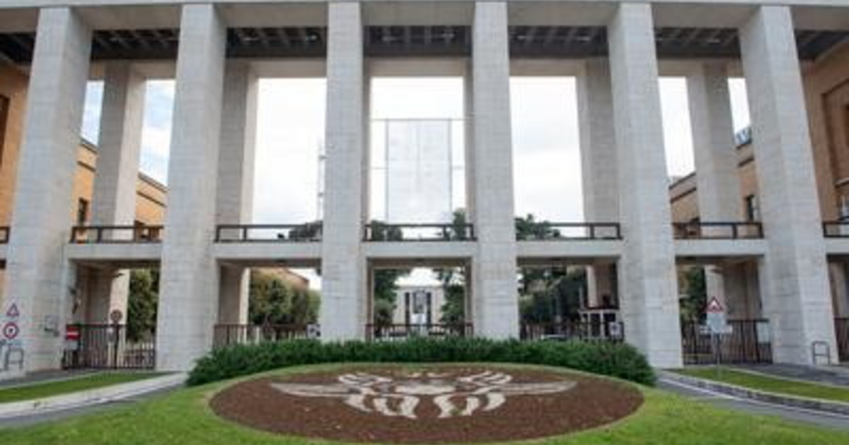 Qr code "antifascista" per i monumenti di Roma. I luoghi a rischio Qr code "antifascista" per i monumenti di Roma. I luoghi a rischio