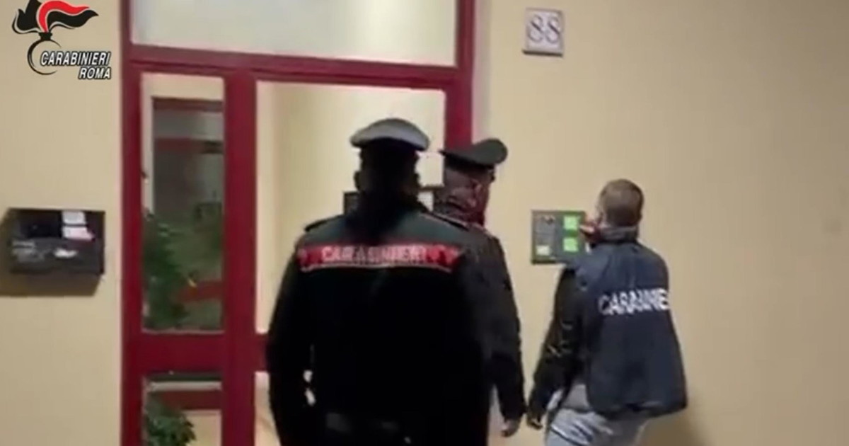 roma rapimenti e torture per recuperare debiti di droga 11 baby pusher indagati da Iltempo.it roma rapimenti e torture per recuperare debiti di droga 11 baby pusher indagati