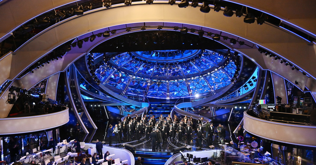 Sanremo Giovani: emozioni, storie e ambizioni dei sei finalisti. Ecco chi sono Sanremo Giovani: emozioni, storie e ambizioni dei sei finalisti. Ecco chi sono