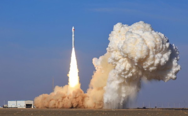 Cina lancia razzo Lijian-1 e invia in orbita 9 satelliti