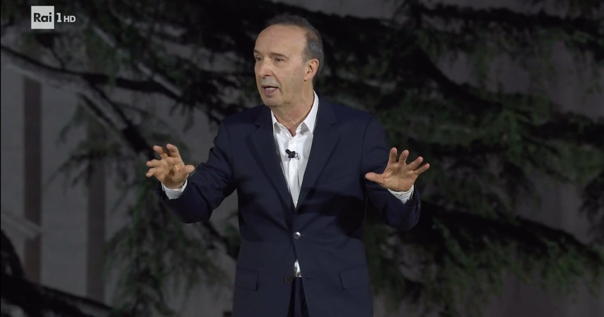 benigni stravince la serata sempre bene chi l ha visto