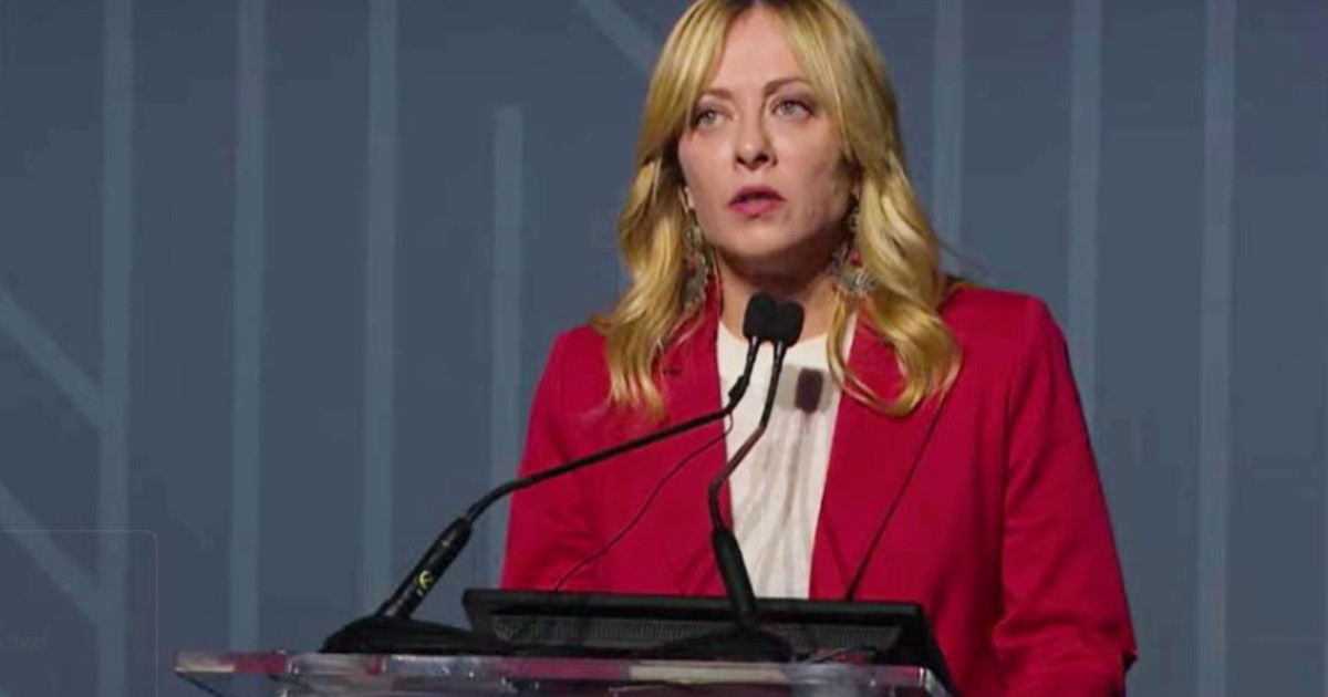 meloni premiata dai conservatori europei noi dalla parte giusta della storia