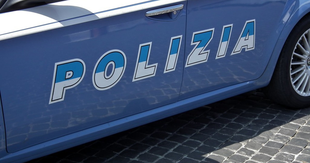 pavia picchia e tiene sotto sequestro una ragazza per oltre 24 ore 32enne arrestato da Iltempo.it pavia picchia e tiene sotto sequestro una ragazza per oltre 24 ore 32enne arrestato