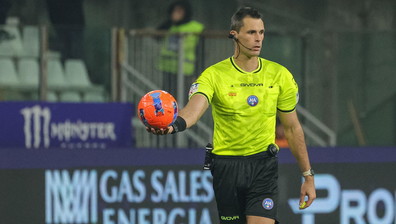 Parma-Lazio, la moviola di Calvarese: disastro Marchetti. Sbaglia tutto sulle espulsioni