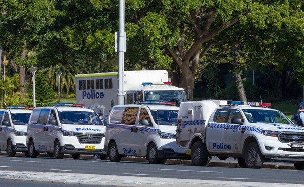 Sparatoria a Bondi Beach in Australia, morti e feriti