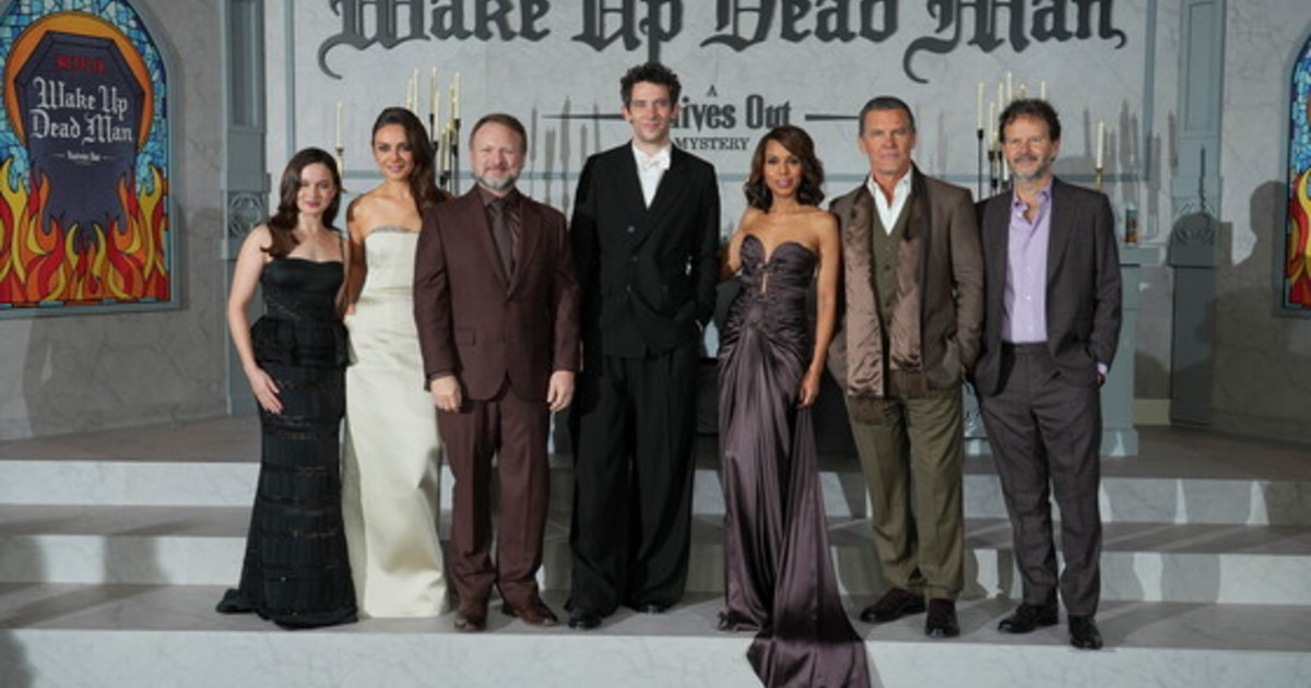 Ecco Wake Up Dead Man, Daniel Craig nell Ecco Wake Up Dead Man, Daniel Craig nell