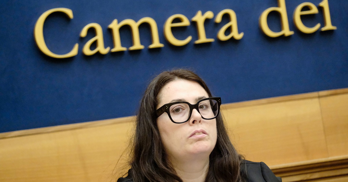 Bufera sul M5S e Ascari: la rabbia di Mollicone per l’evento alla Camera. “Inaccettabile, serve una stretta”