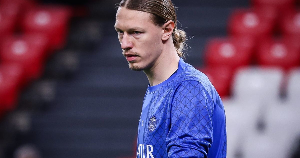 Safonov ipnotizza il Flamengo ai rigori, Intercontinentale al Psg