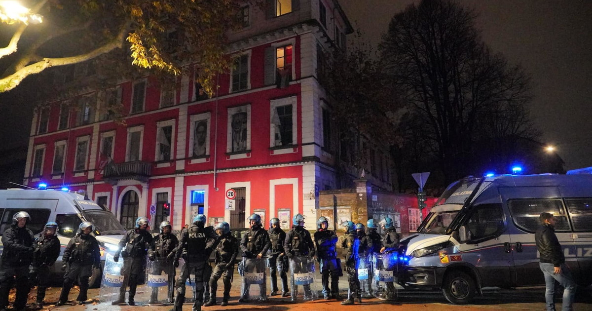 assalto a la stampa perquisizioni ad askatasuna e nelle case dei propal da Iltempo.it assalto a la stampa perquisizioni ad askatasuna e nelle case dei propal