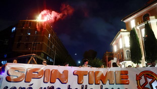 Roma capitale degli okkupanti. Nel mirino del Viminale 27 immobili ostaggio di centri sociali e movimenti