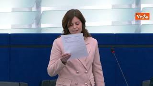 ilaria salis a strasburgo a destra nel parlamento ue siedono eredi del fascismo da Iltempo.it ilaria salis a strasburgo a destra nel parlamento ue siedono eredi del fascismo