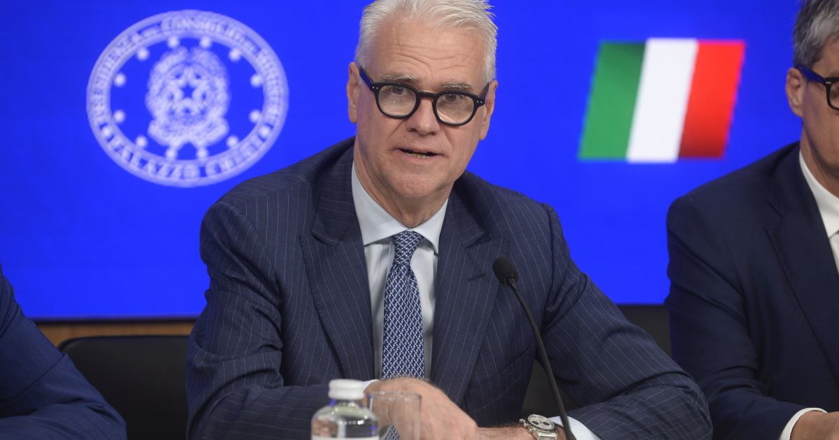 Zangrillo “La Pubblica Amministrazione cambia e attrae di più i giovani”