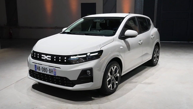 Nuova Dacia Sandero: più stile, più tecnologia, sempre accessibile