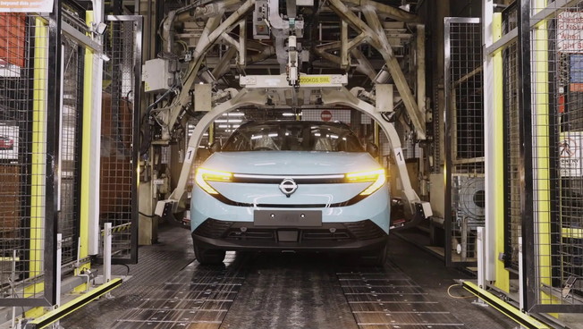 La terza generazione della Nissan Leaf guarda al futuro