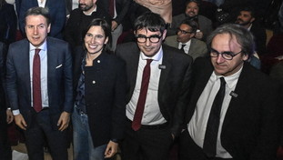 Choc a sinistra, Pd a picco e Conte si allarga: sondaggio rovina le feste a Elly