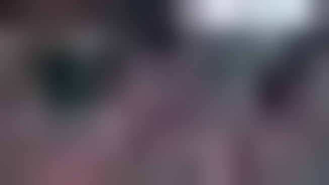 Candele e messaggi a Crans-Montana per le vittime dell'incendio