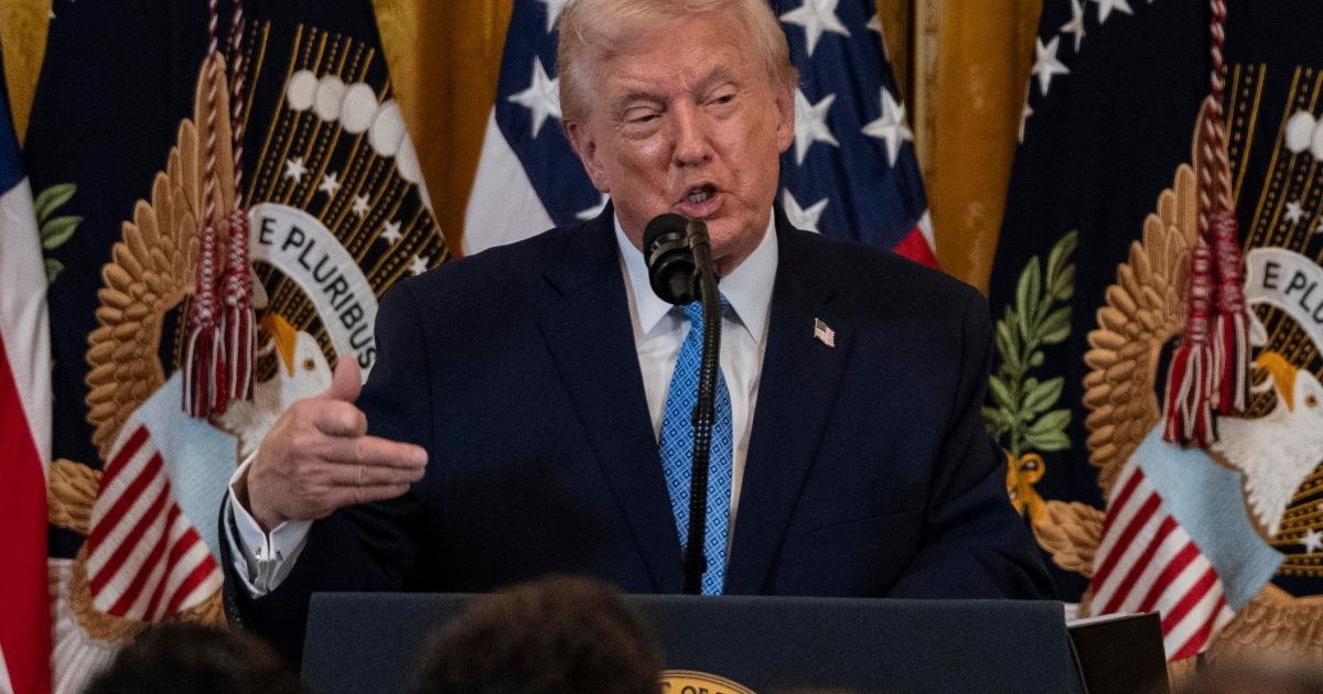 Ameriške sile v vojaški operaciji v Venezueli zajele Nicolása Madura