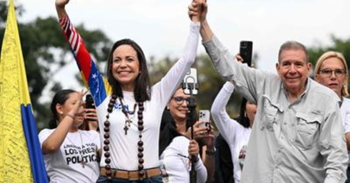 Venezuela, Machado offre il Nobel a Trump e si candida come presidente