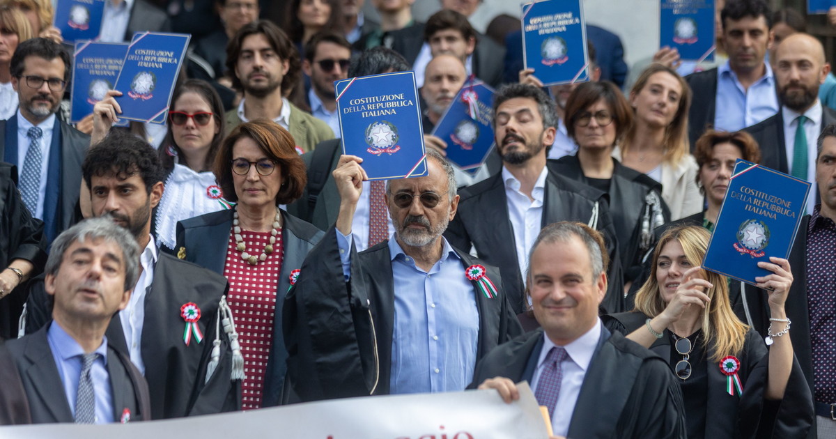 il conflitto d interessi dei giudici dell anm sui finanziamenti al comitato del no da Iltempo.it il conflitto d interessi dei giudici dell anm sui finanziamenti al comitato del no