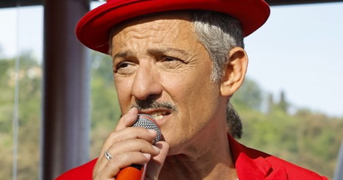 Ti assumo ma in nero. Così Fiorello risponde a Meloni