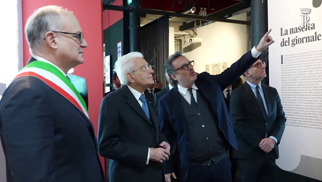 Mattarella all'inaugurazione della mostra de 'La Repubblica' per i 50 anni