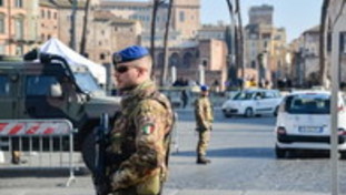 Manifestazioni, «maranza» zone rosse, stazioni e rimpatri Ecco il maxi piano del Viminale