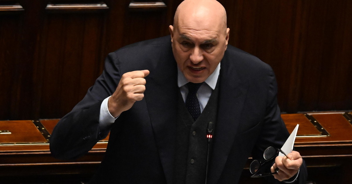 Ucraina, Crosetto: "Qualcuno si vergogna di aiutare Kiev, io orgoglioso"