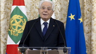 Sterminio efferato. Mattarella contro la repressione degli Ayatollah