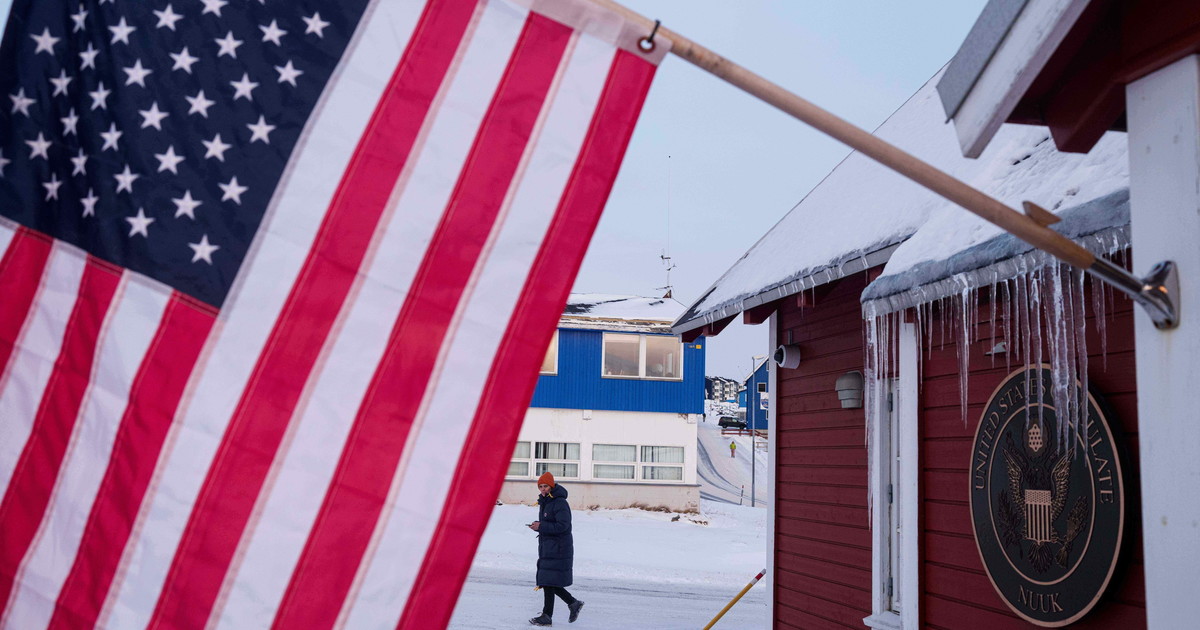 Artico: Italia presenta strategia; Trump, possibili dazi a chi non si allinea su Groenlandia