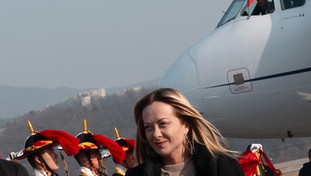 Groenlandia, Meloni sente Trump: Errore dazi a chi ha inviato truppe, occorre evitare escalation