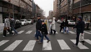 Internet e social di nuovo online: il regime dell'Iran fa tornare la normalità