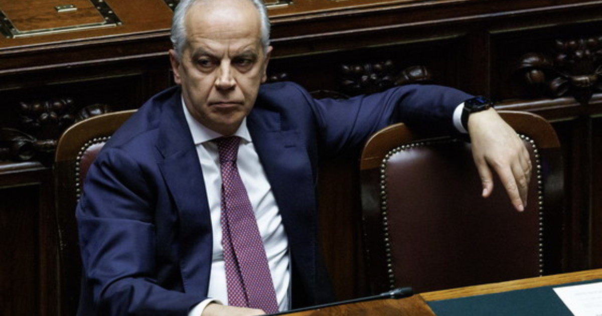 direttiva piantedosi il modello roma batte landini il disfattista da Iltempo.it direttiva piantedosi il modello roma batte landini il disfattista