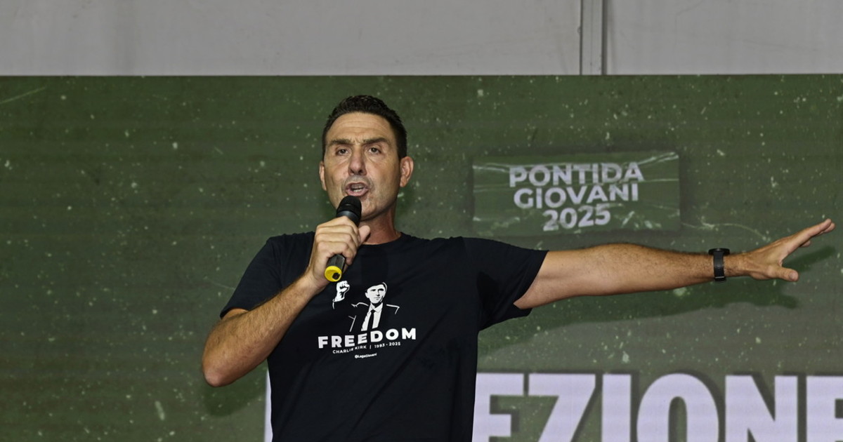 “Mai dire mai”. Vannacci apre le porte ad un suo partito e… Cosa dice sul futuro “Mai dire mai”. Vannacci apre le porte ad un suo partito e… Cosa dice sul futuro