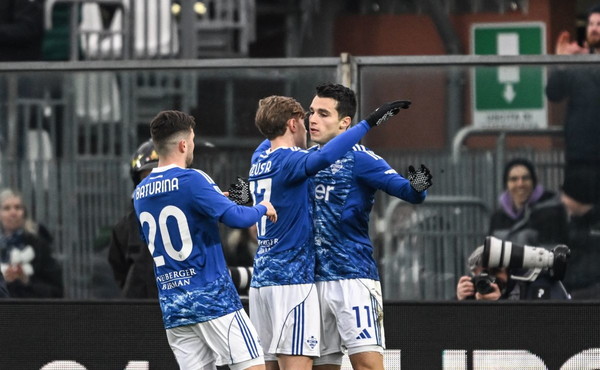 E' un Como formato Europa, Torino annichilito 6-0