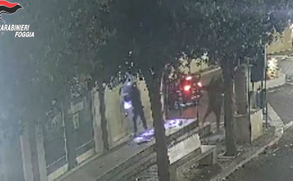 Assalti a sportelli Atm con esplosivo in varie province, cinque fermi