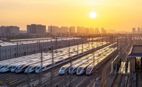 Cina, al via l'esodo del Capodanno lunare 2026