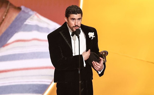 Grammy nel segno di Bad Bunny e delle proteste anti-ICE. Trump “Show inguardabile”