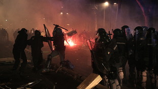 Scarcerazioni e domiciliari dopo le violenze a Torino. Il centrodestra insorge: &ldquo;Vergogna e sconcerto&rdquo;