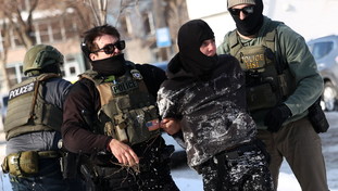 Trump ritira 700 agenti dell'Ice: quanti ne restano in Minnesota