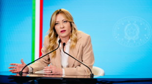 Boom di FdI: mai cos&igrave; in alto. I primi dati sul partito di Vannacci. Altro che 4%...